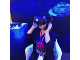 與趨勢科技合作之VR太空遊戲